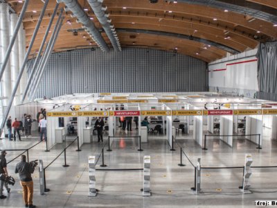 Českobudějovické OČKO zahájilo zkušební provoz, prvními očkovanými byli záchranáři